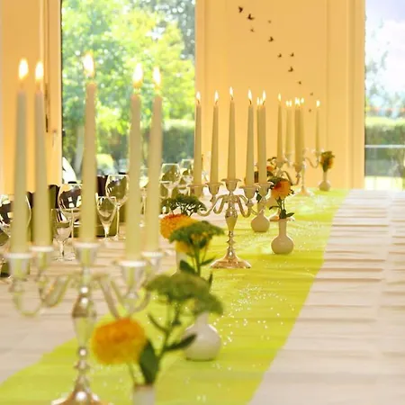 Hotell Ferienresidenz Mueritzpark Röbel